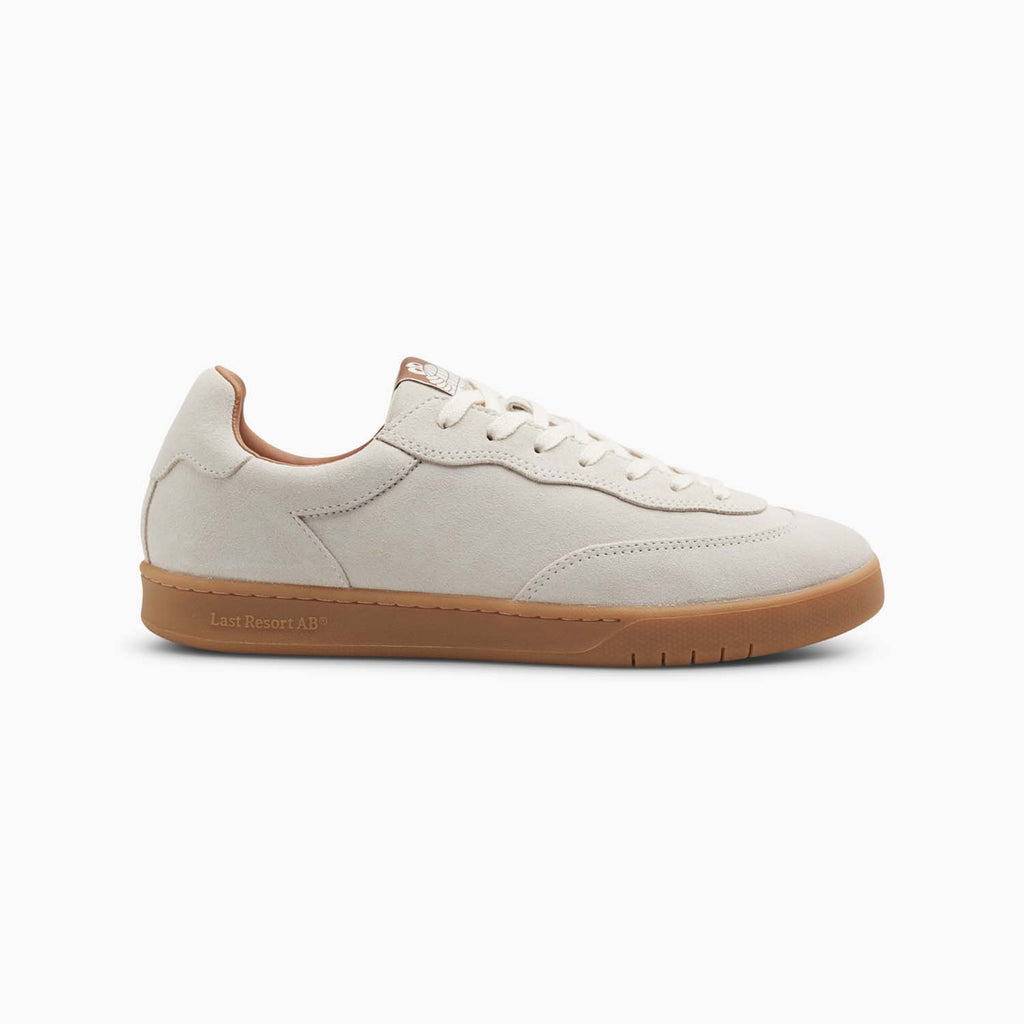 CM001 (White/Gum)