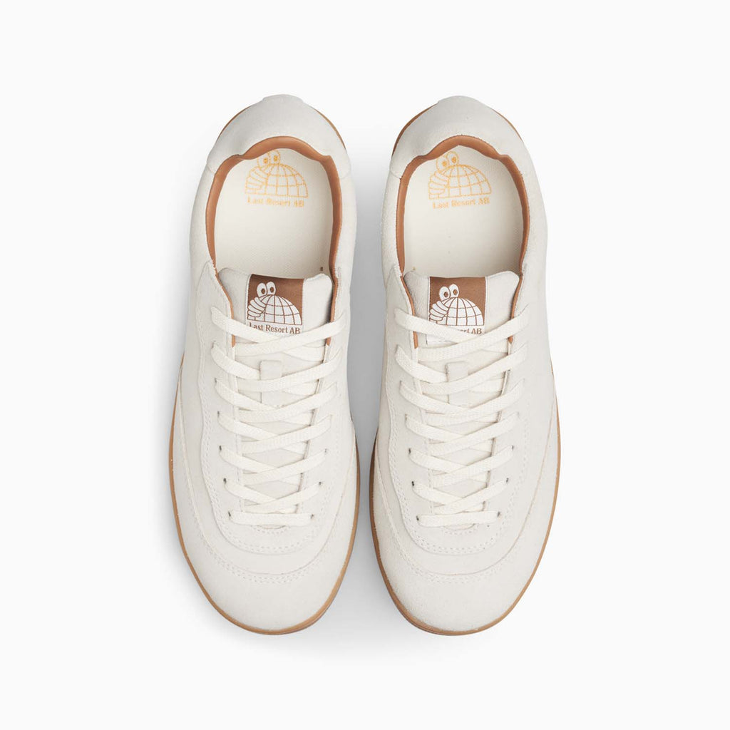 CM001 (White/Gum)