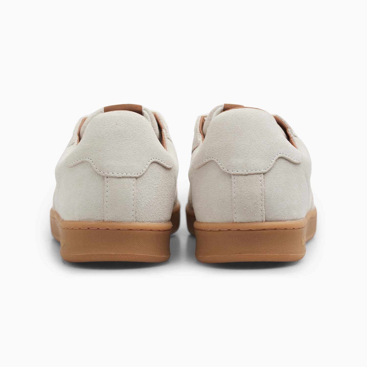 CM001 (White/Gum)