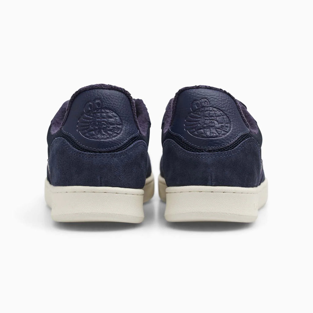 CM002 (Dark Navy/White)