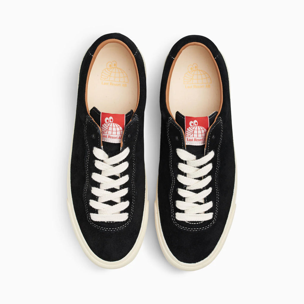 VM001 LO Suede (Black/White)