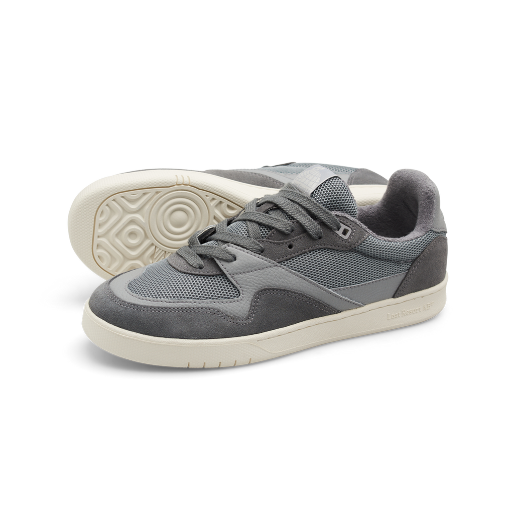 CM002-Lo (Ultimate Grey/White)