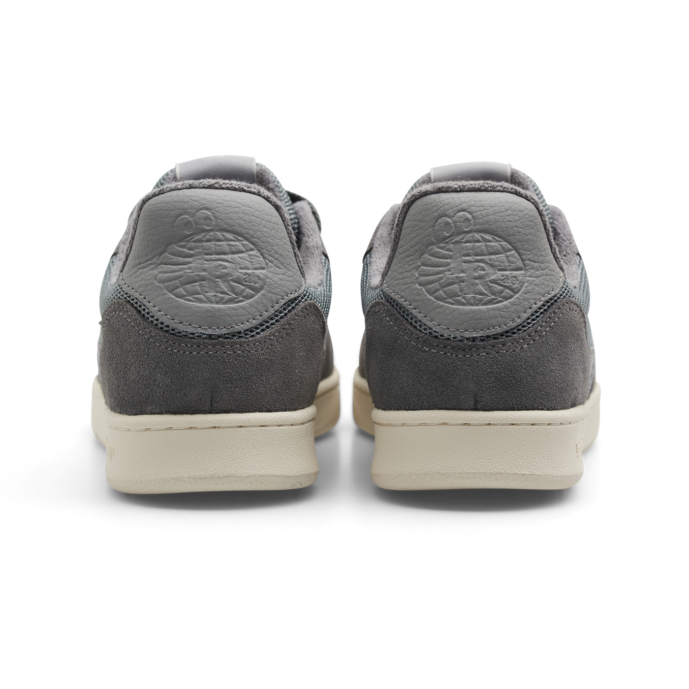 CM002-Lo (Ultimate Grey/White)