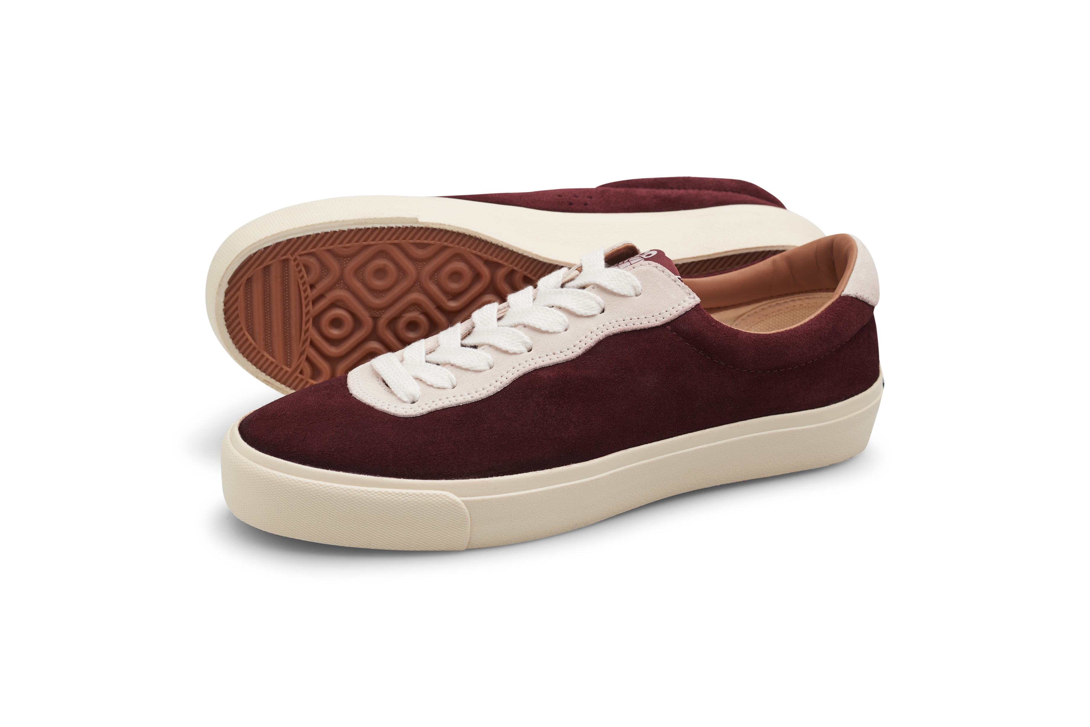 VM001 LO Suede - Brick Red/Off White/White