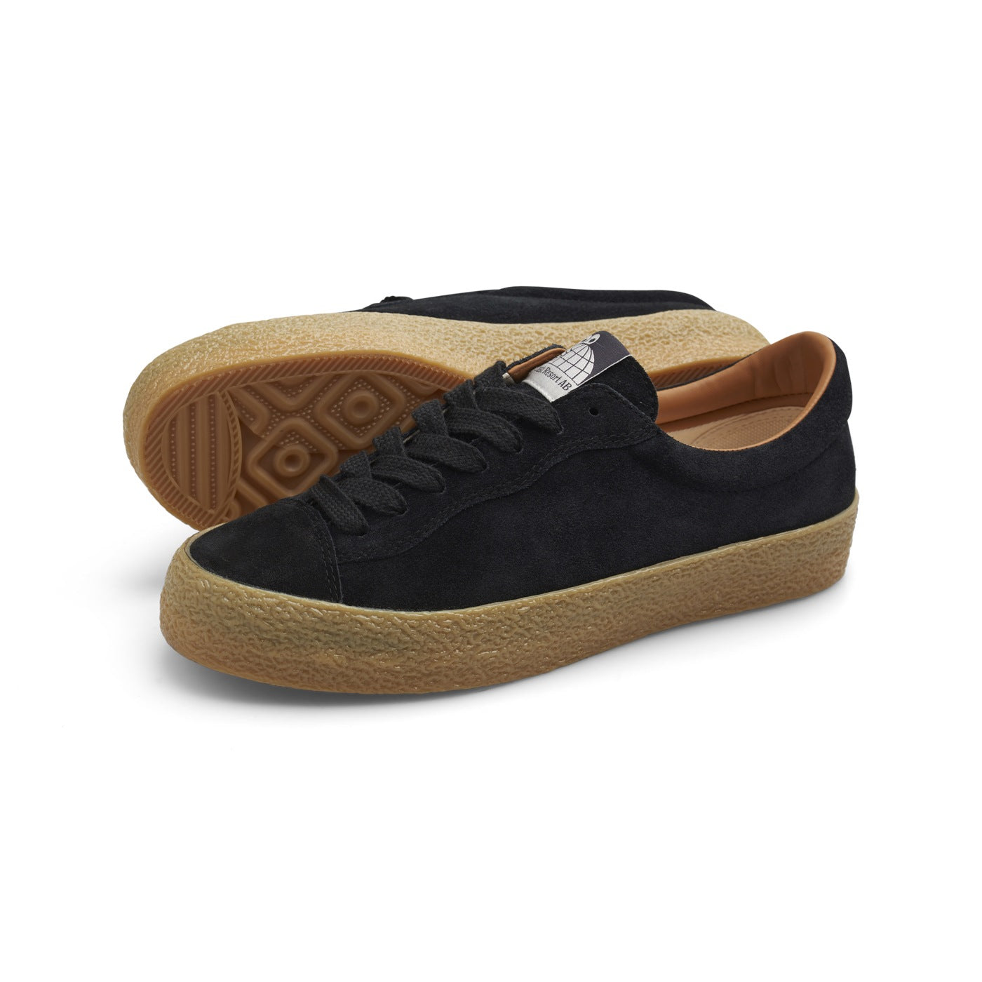 VM002-Lo Suede (Black/Gum)